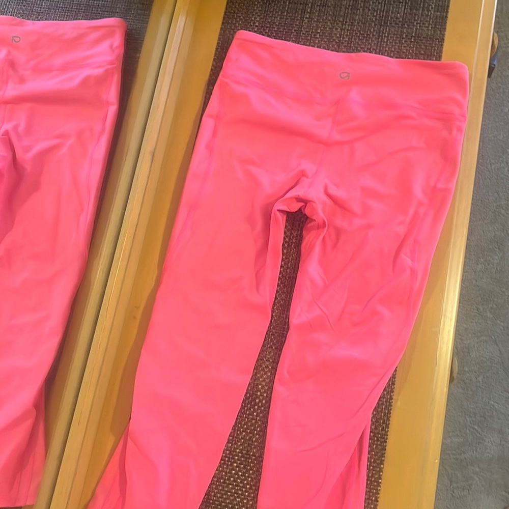 Gap pink cropped leggings